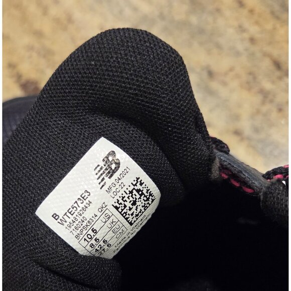 New Balance 573 All Terrain Athletic Shoes Women Black Pink Size 10.5 B W7T573E3 - Picture 3 of 13